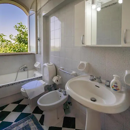 Holiday home Il Limoneto Di Nonno Corrado